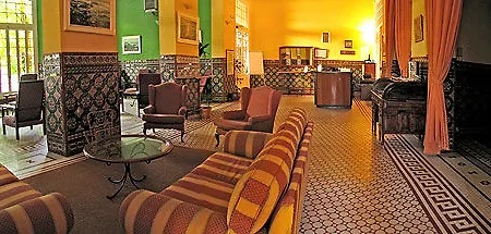 Gran Balneario Banos De Montemayor